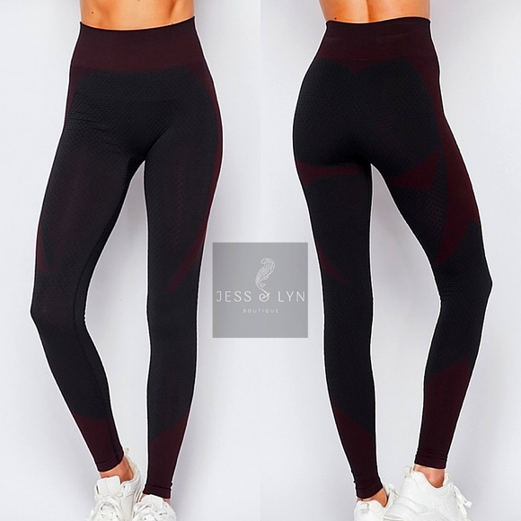 🆕High Waisted Active Textured Ankle Leggings - Picture 1 of 14